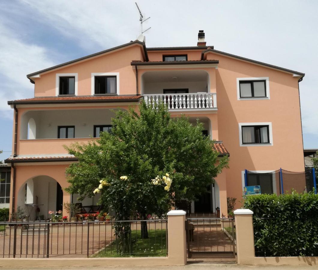 Apartmani Bubnic Umag Ngoại thất bức ảnh