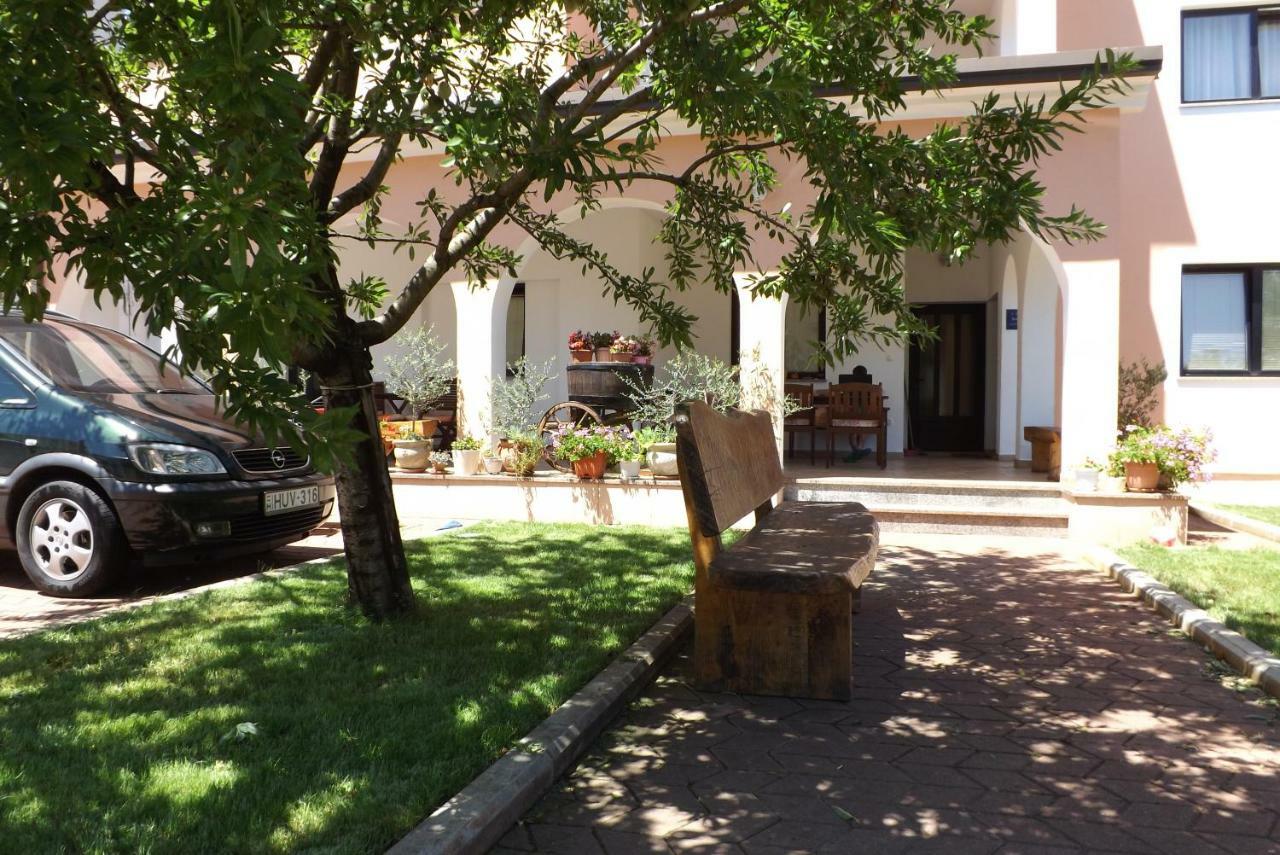 Apartmani Bubnic Umag Ngoại thất bức ảnh